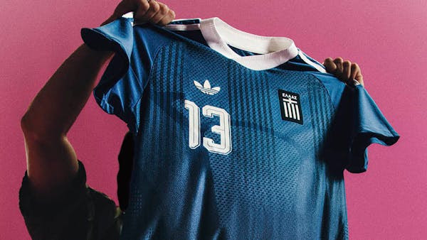 Adidas Reimagines Heritage: Η Νέα Εκτός Έδρας Εμφάνιση της Εθνικής Ομάδας